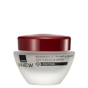 Anew Reversalist Plump & Smooth Day Cream SPF20 deeply hydrates, smooths, and protects your skin.